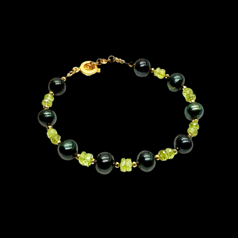 Peridot & Pearl Bracelet
