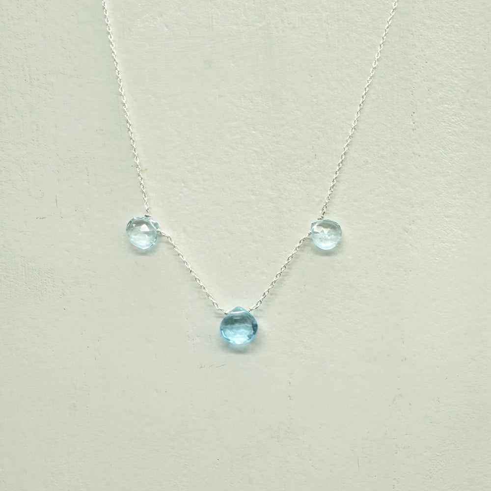 3 Stone Aquamarine Necklace