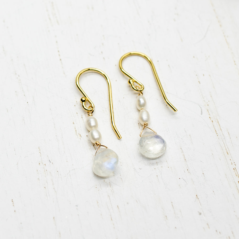 June Raindrop Gold Earrings