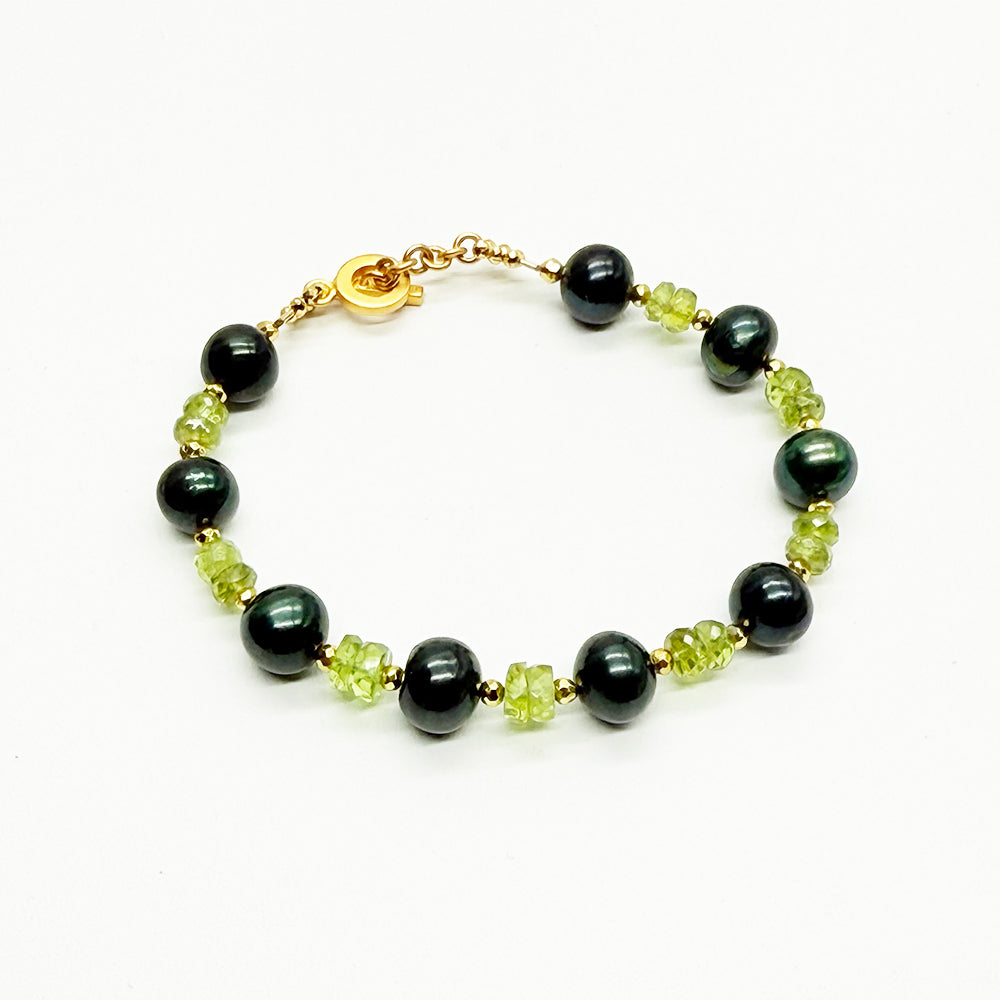 Peridot & Pearl Bracelet