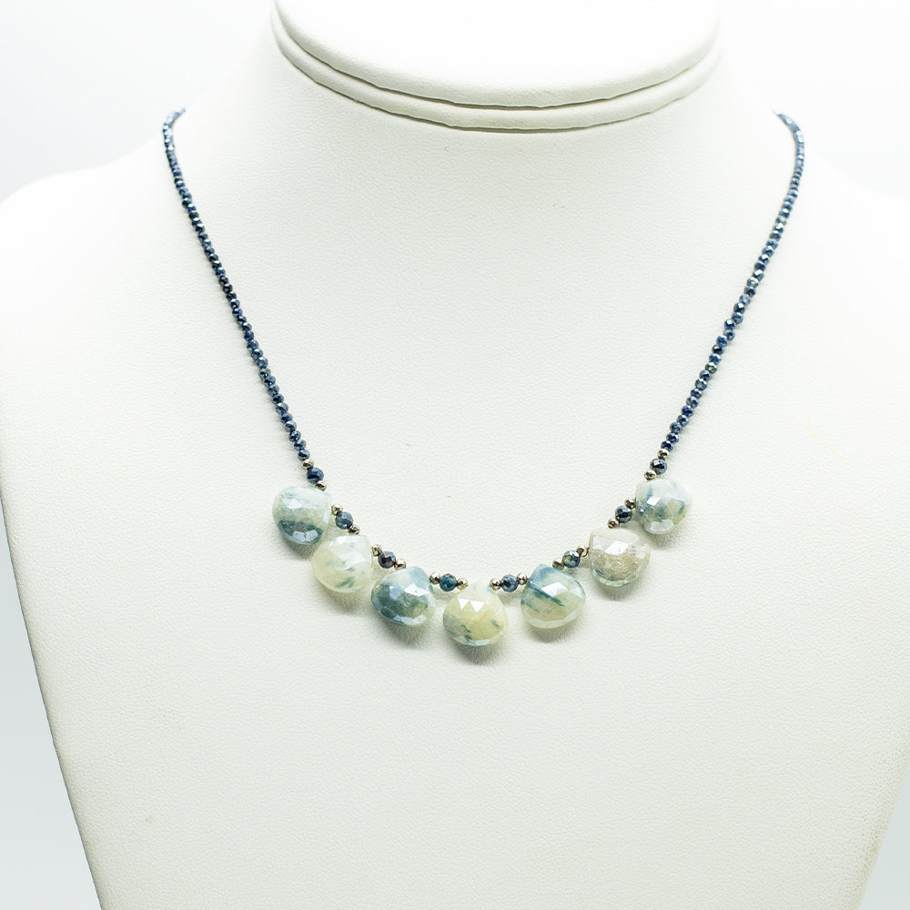 
                
                    Load image into Gallery viewer, Silverite Quarter Ruffle Necklace
                
            