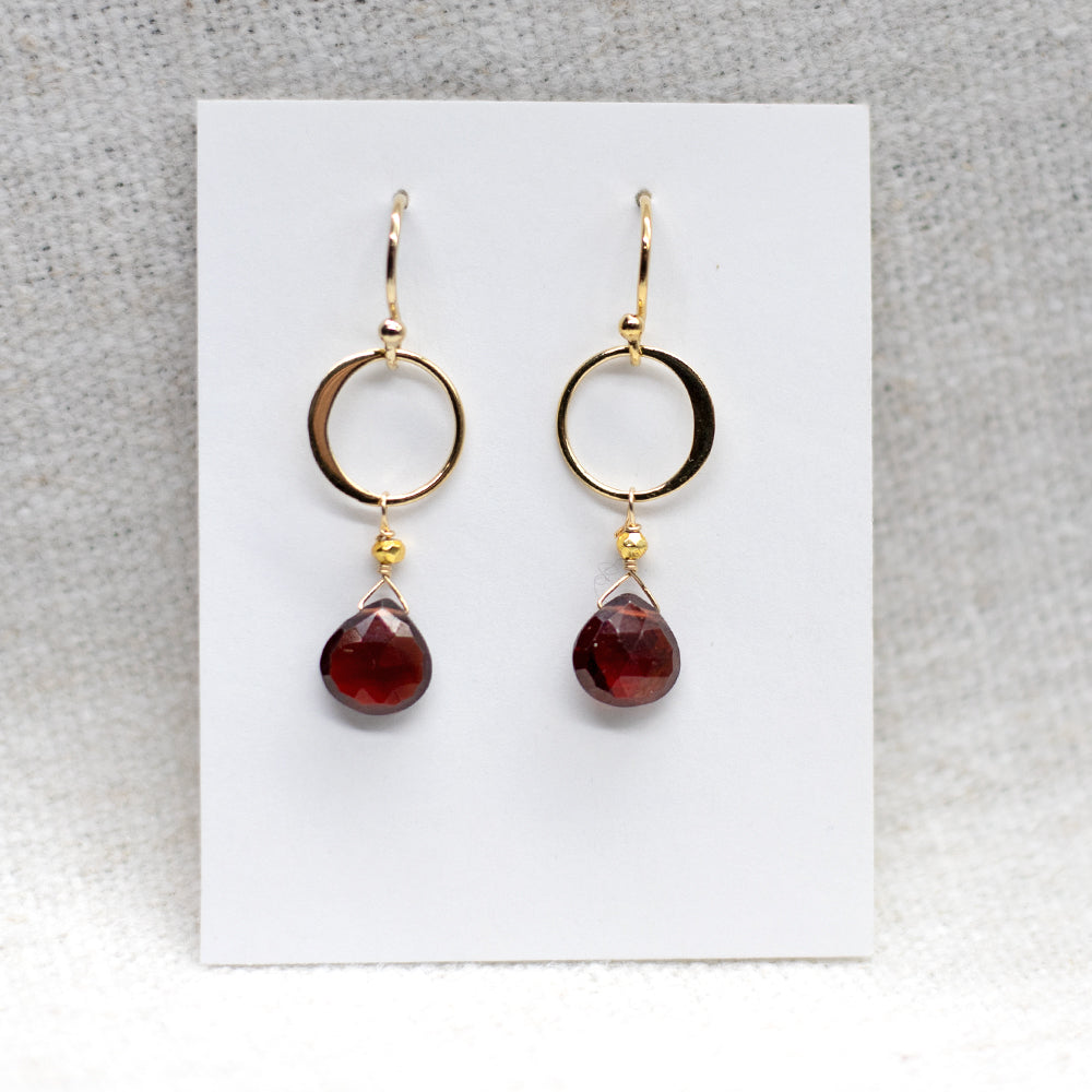
                
                    Load image into Gallery viewer, Garnet Ring Gold Earrings
                
            
