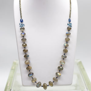 Labradorite Grand Leilia Necklace