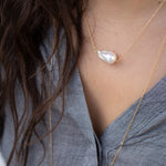 Baroque Pearl Simple Gold Necklace