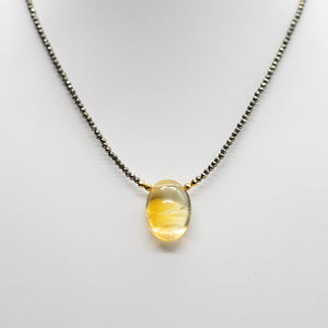 
                
                    Load image into Gallery viewer, Citrine Oval Pendant Necklace
                
            
