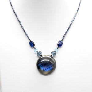 
                
                    Load image into Gallery viewer, Labradorite &amp;amp; Sapphire Pendant Necklace
                
            