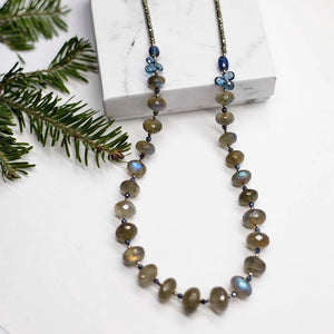 Labradorite Grand Leilia Necklace