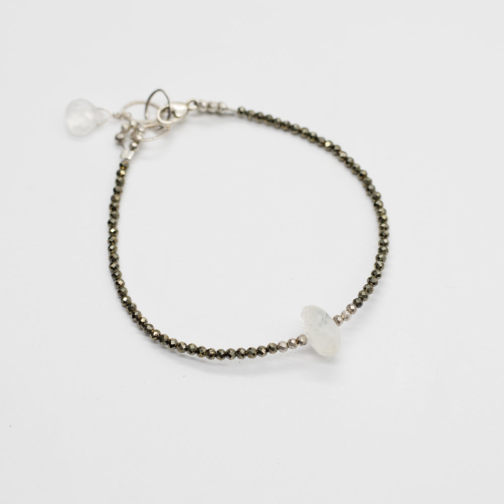 Moonstone Luna Simple Bracelet