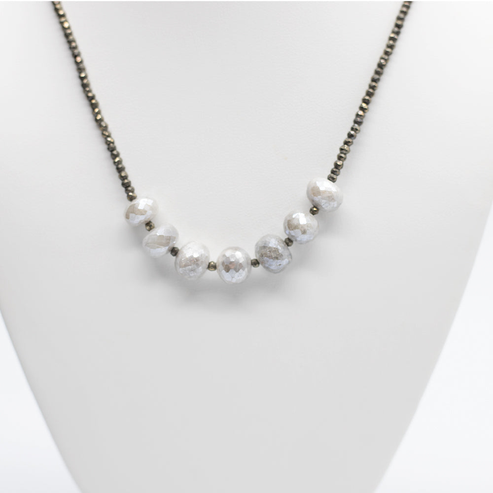 
                
                    Load image into Gallery viewer, Silverite Leilia Necklace
                
            